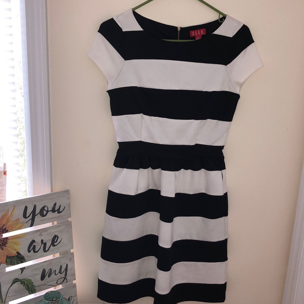 Business casual dress